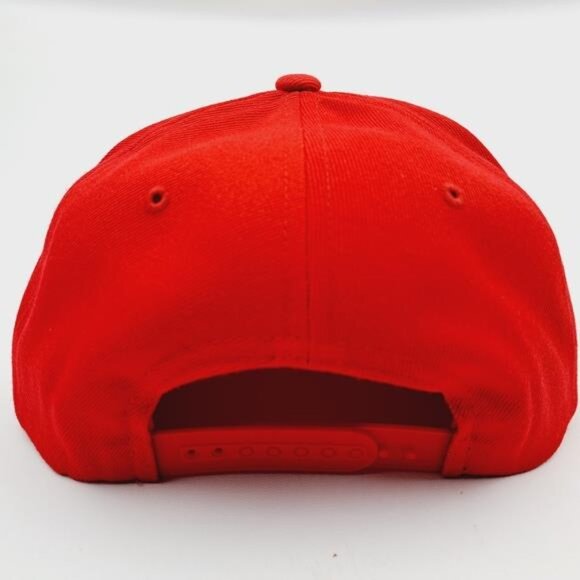 Arsenal Football Soccer UK London Club Flat Bill Full Cloth Snapback Cap Hat Red